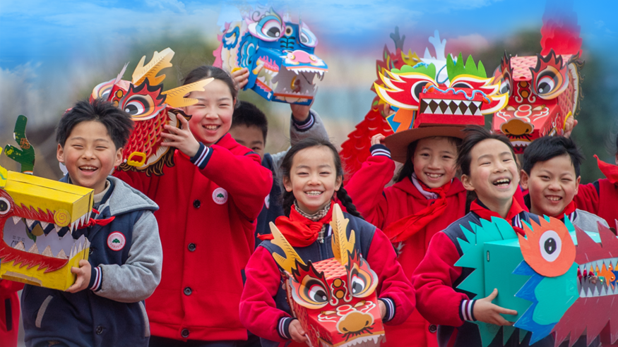 團結奮進譜新篇——寫在2024年全國兩會召開之際