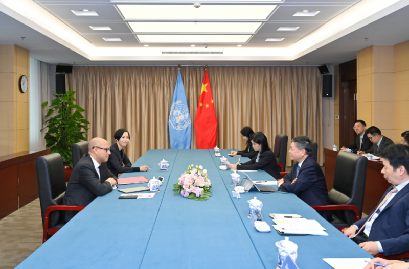 生態(tài)環(huán)境部部長黃潤秋會(huì)見《聯(lián)合國氣候變化框架公約》秘書處執(zhí)行秘書西蒙·斯蒂爾